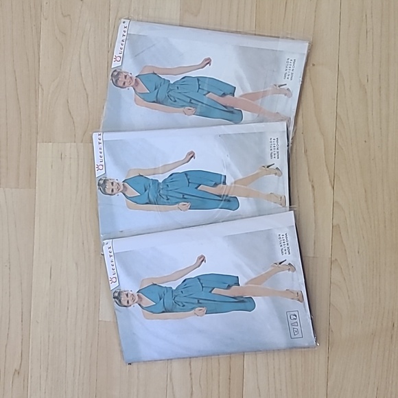 Wholesale lots of 3 pairs Queentex Sheer Knee-high Coffee/Black/Nude Soc… - Picture 2 of 5